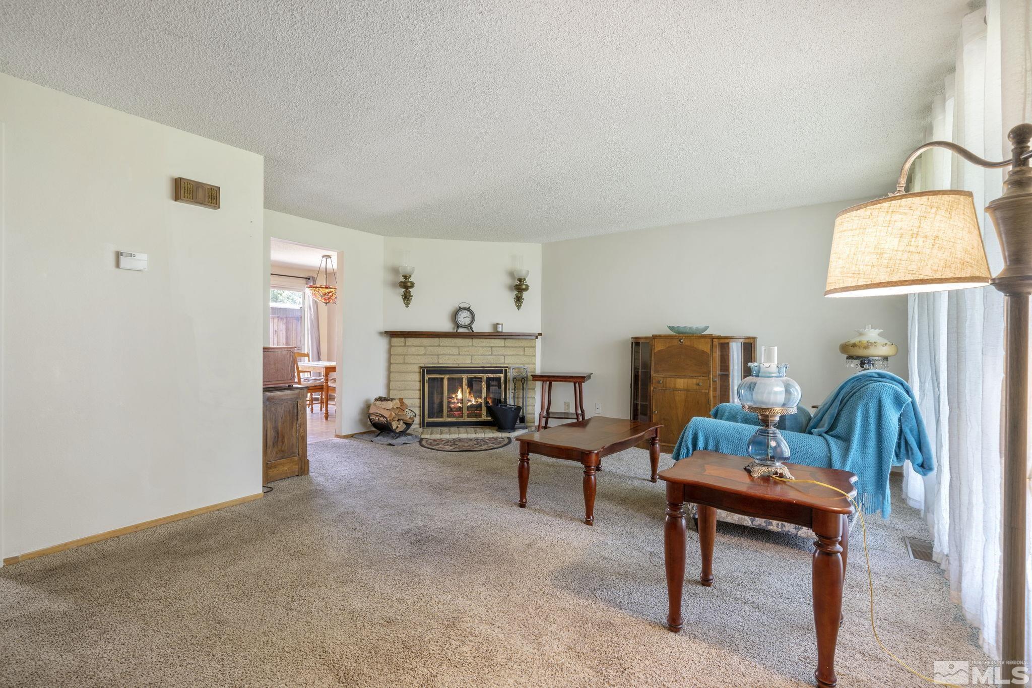 Photo #6: 240007201 Listing 