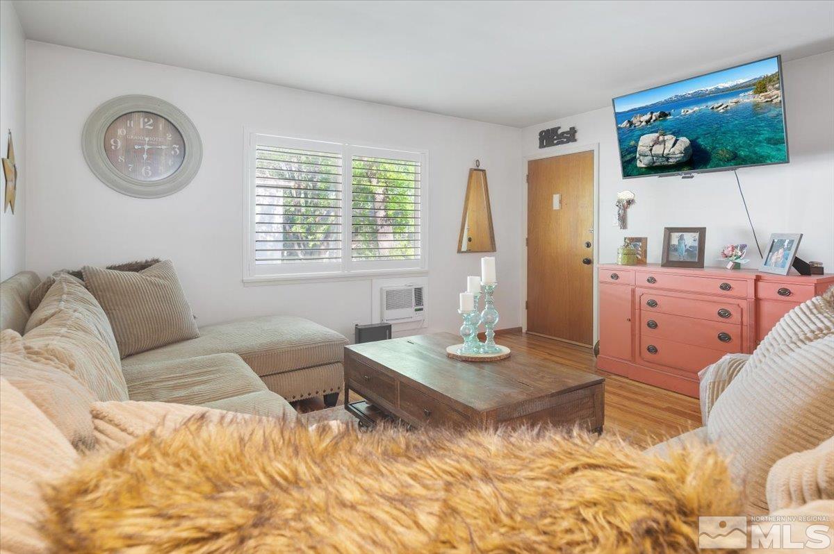 Photo #6: 240007254 Listing 