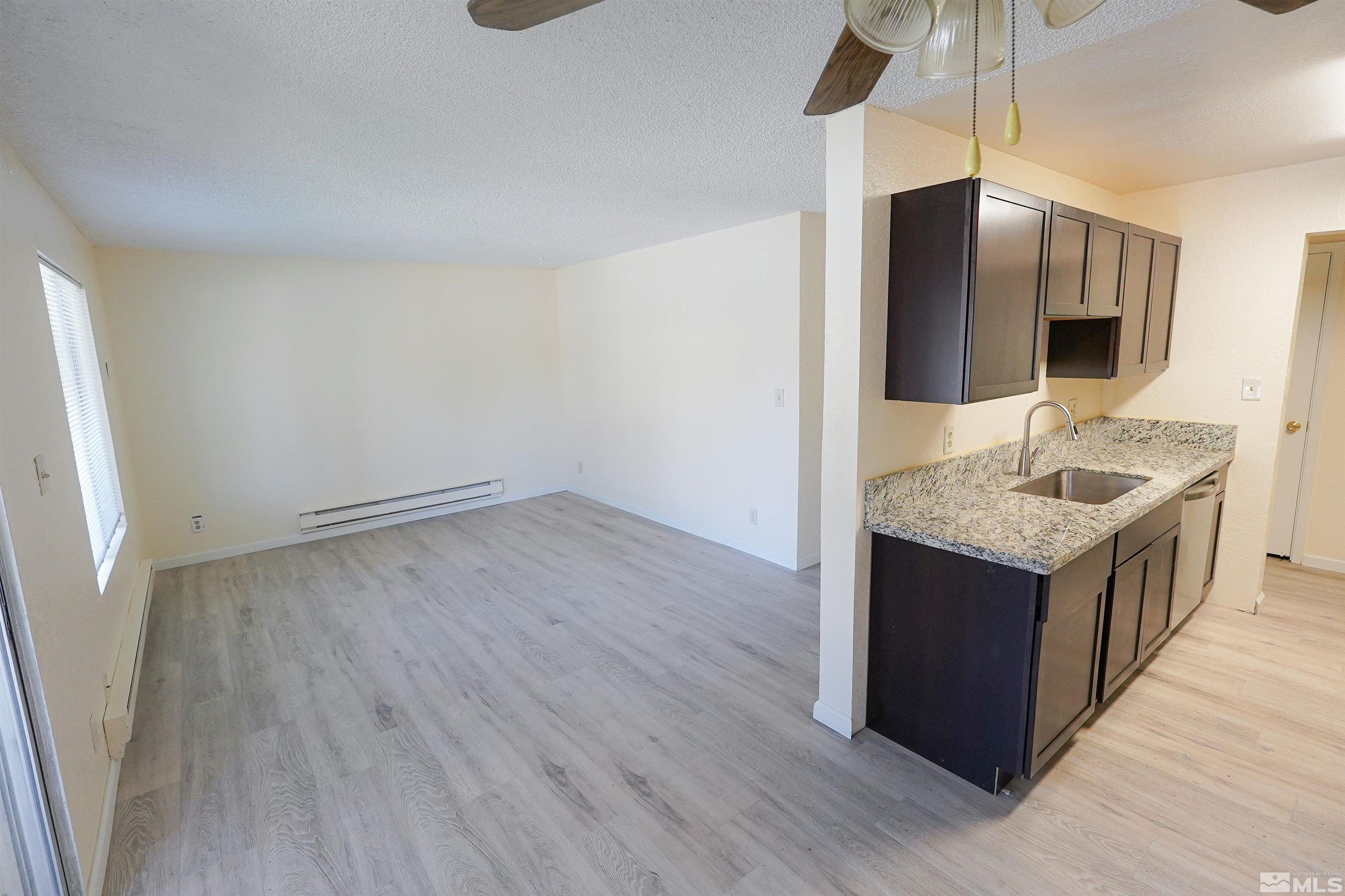 Photo #2: 240007428 Listing 