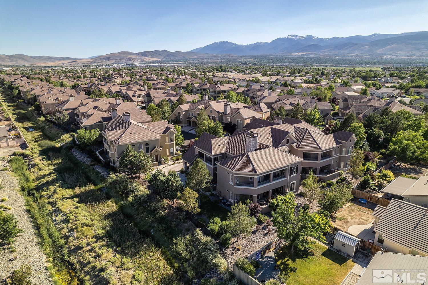 Photo #4: 240007538 Listing 