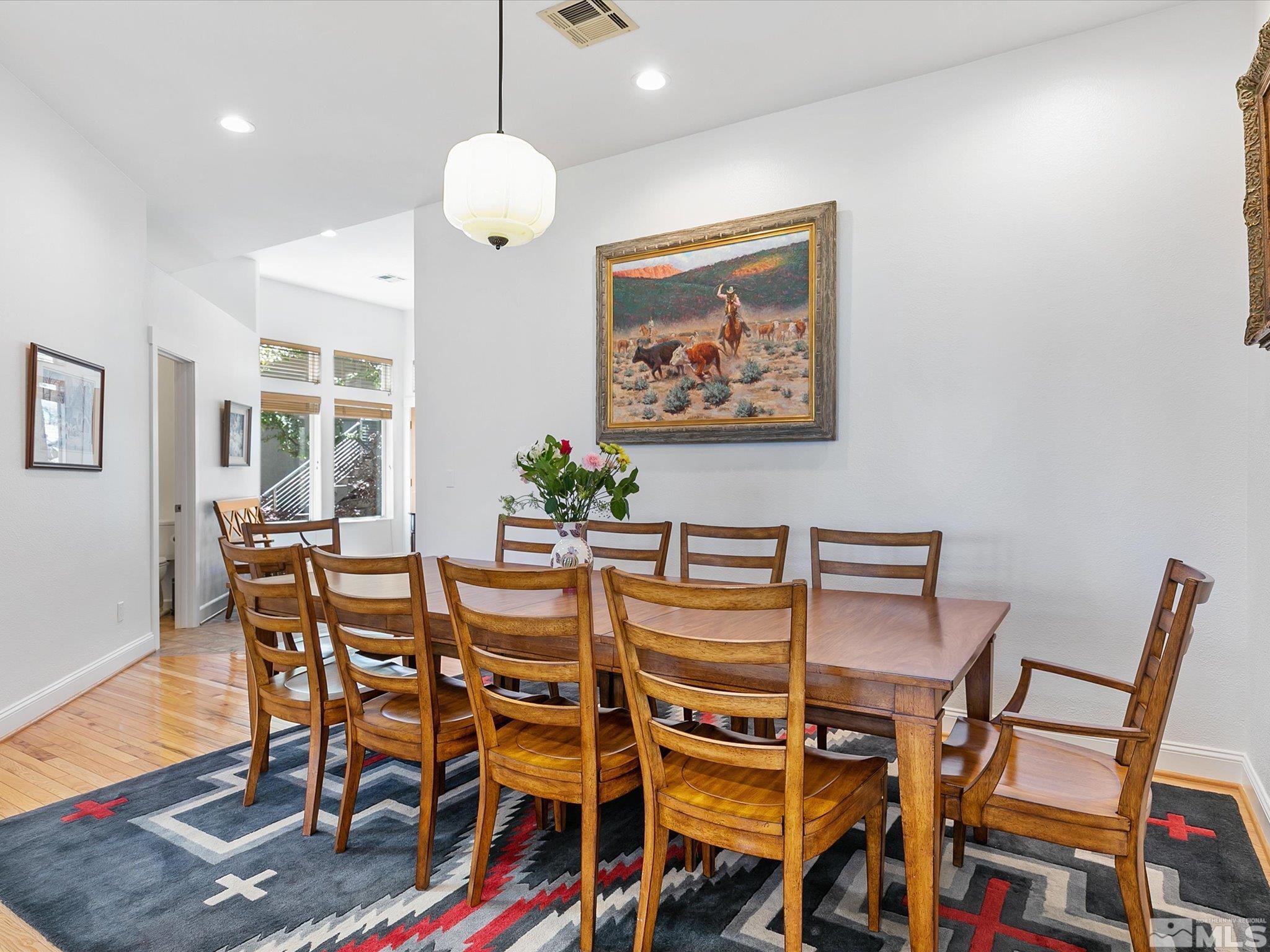Photo #6: 240007587 Listing 