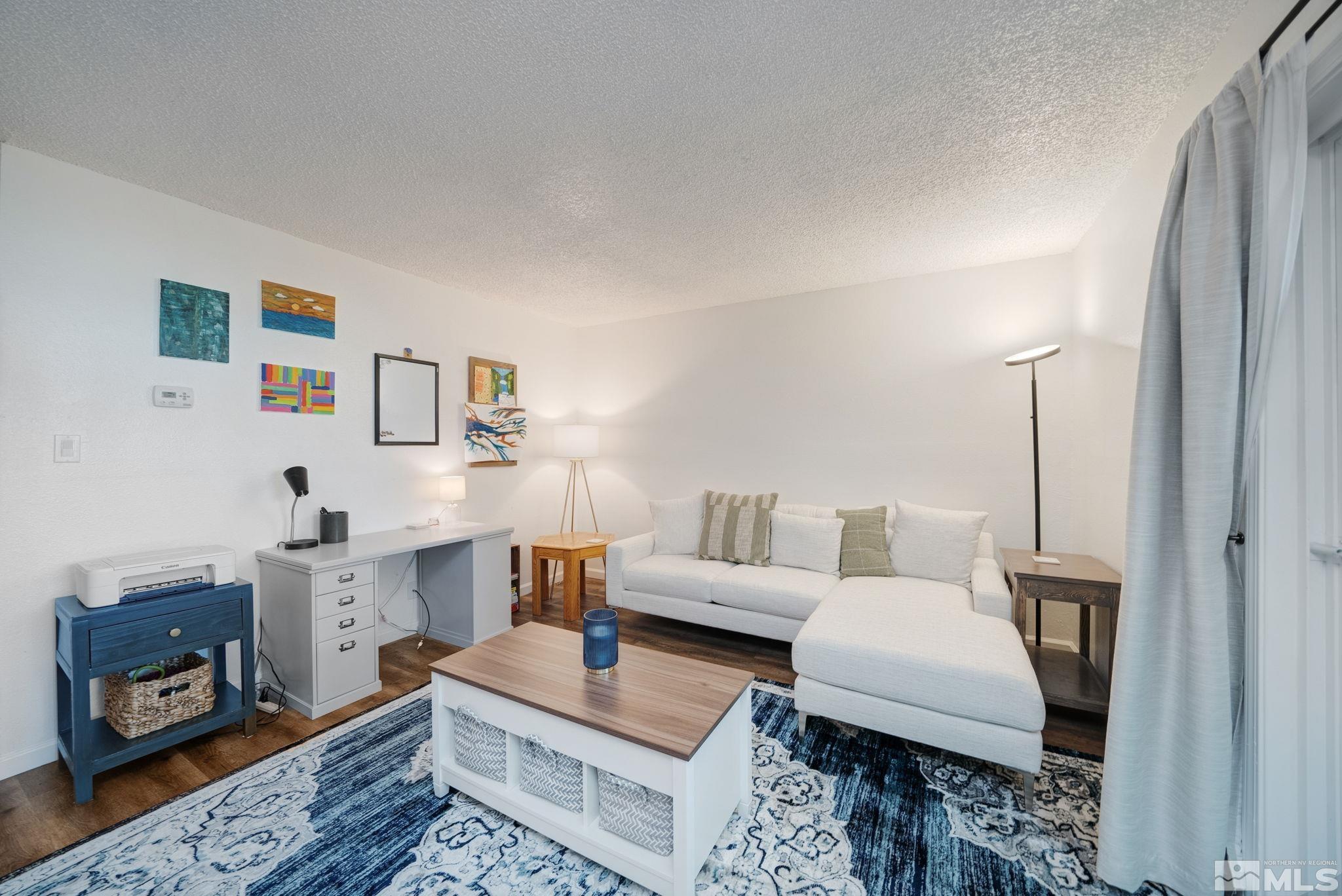 Photo #5: 240007688 Listing 