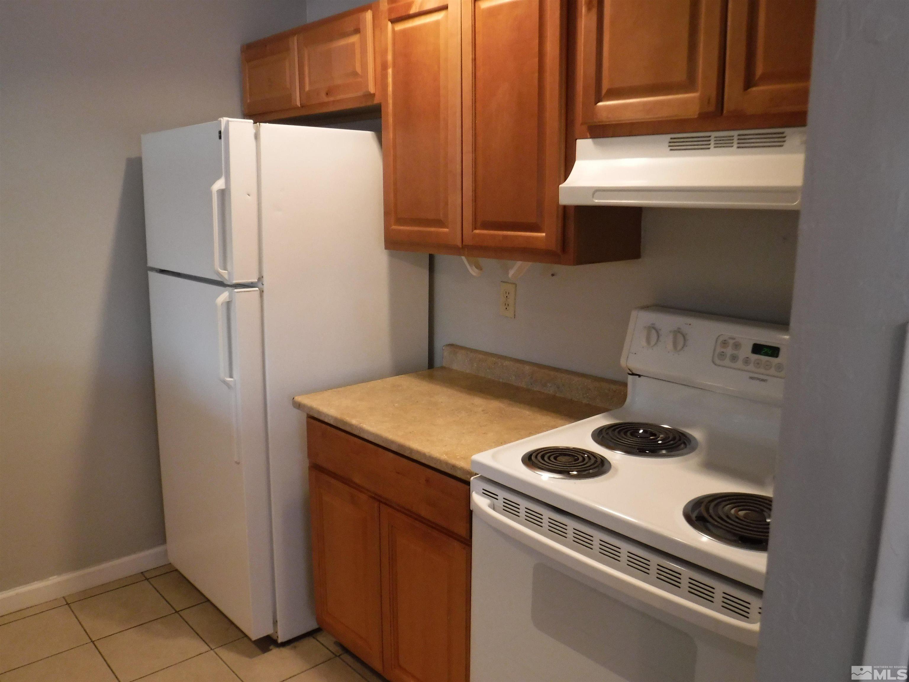 Photo #4: 240007889 Listing 