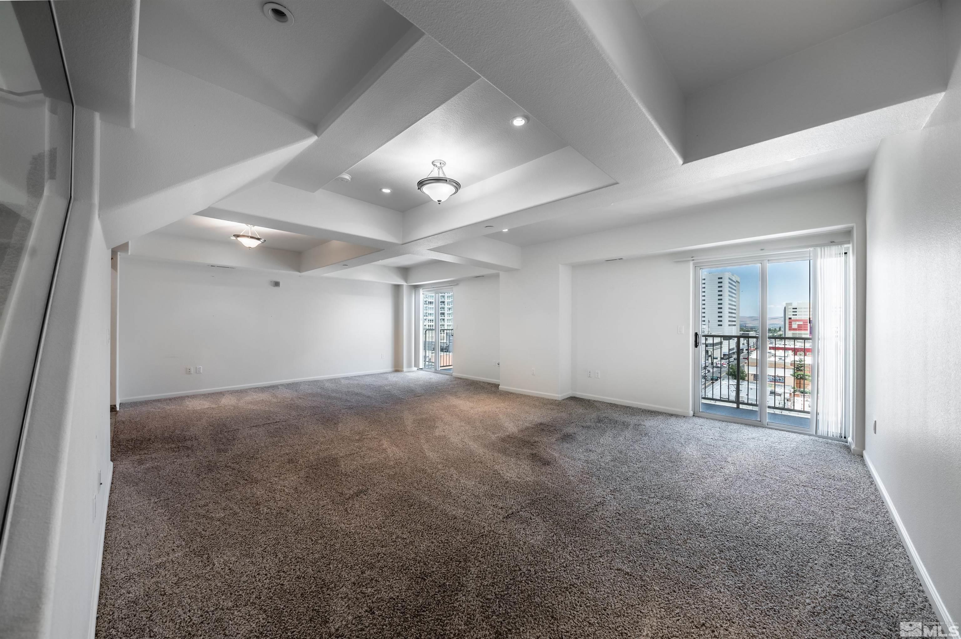 Photo #3: 240007917 Listing 