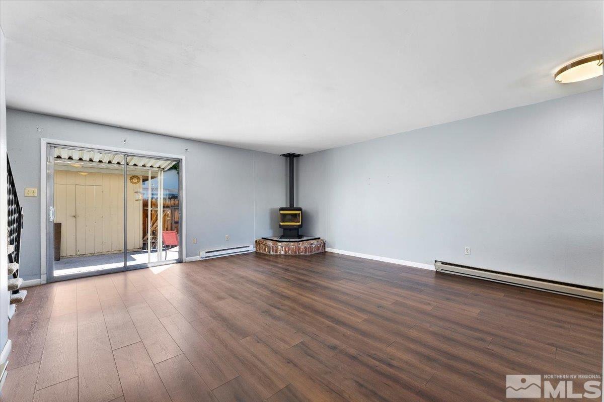 Photo #6: 240008063 Listing 