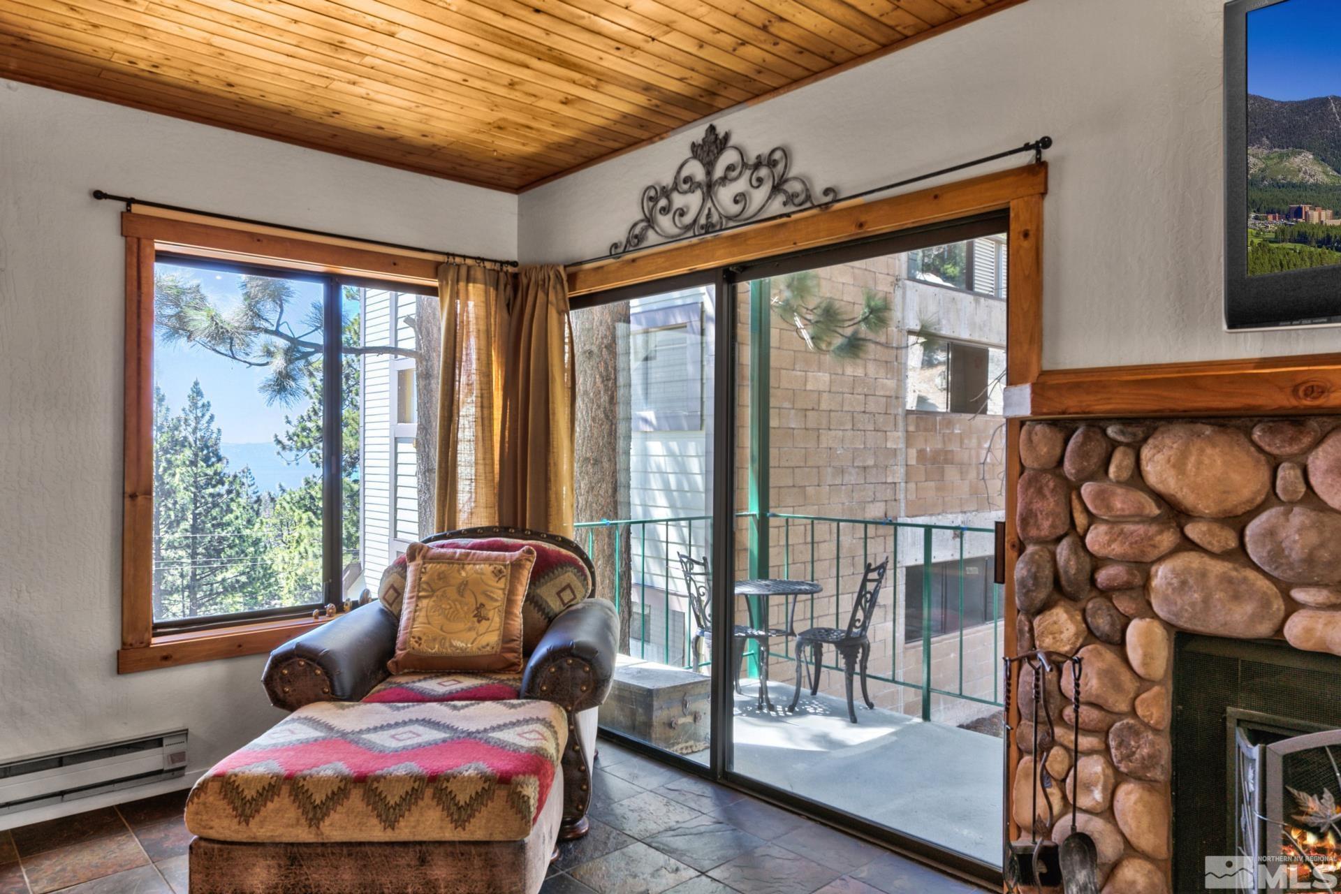 Photo #3: 240008347 Listing 