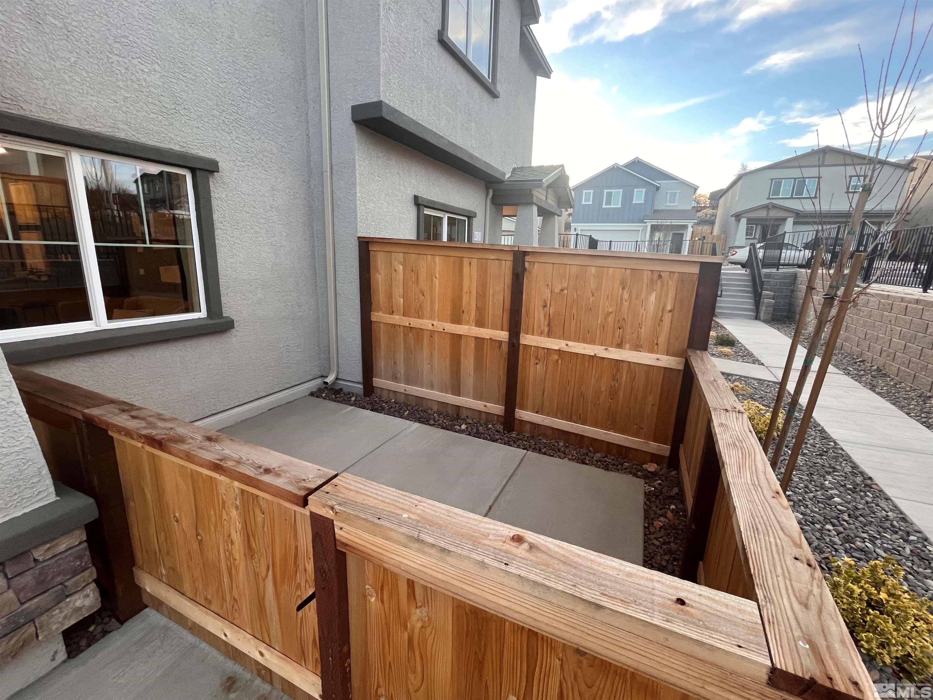 Photo #6: 240008462 Listing 