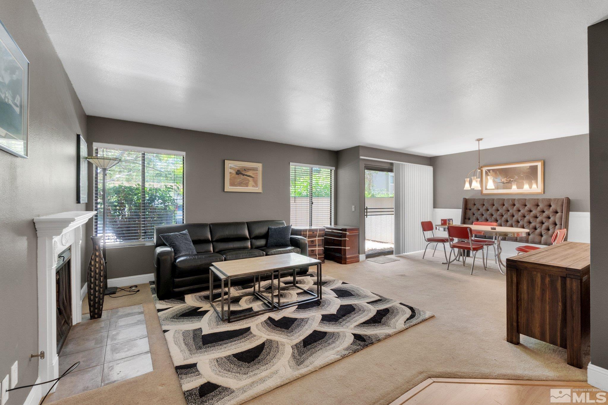 Photo #4: 240008491 Listing 