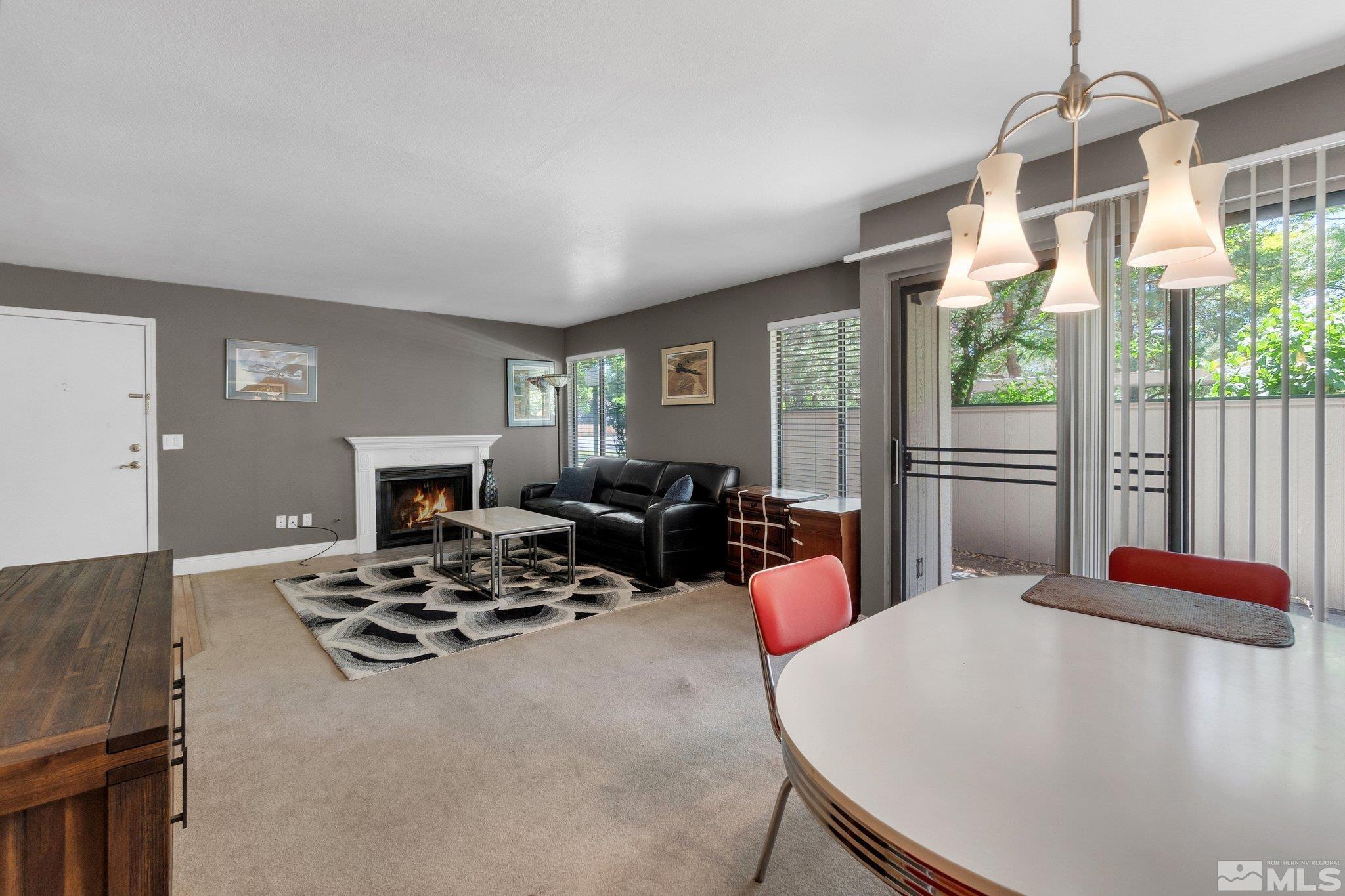 Photo #5: 240008491 Listing 