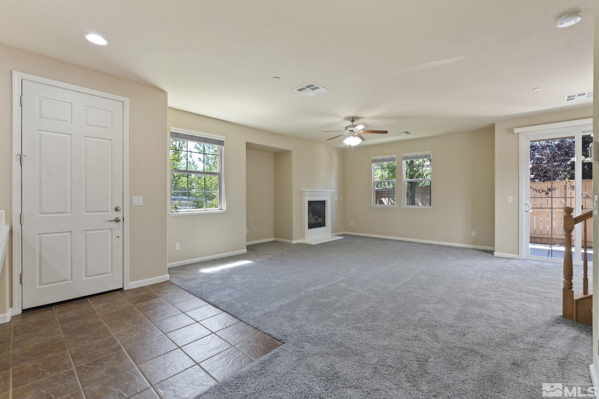Photo #6: 240008734 Listing 