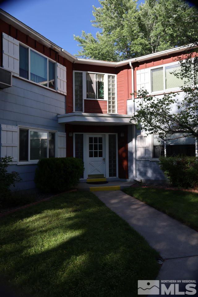 Photo #3: 240008756 Listing 