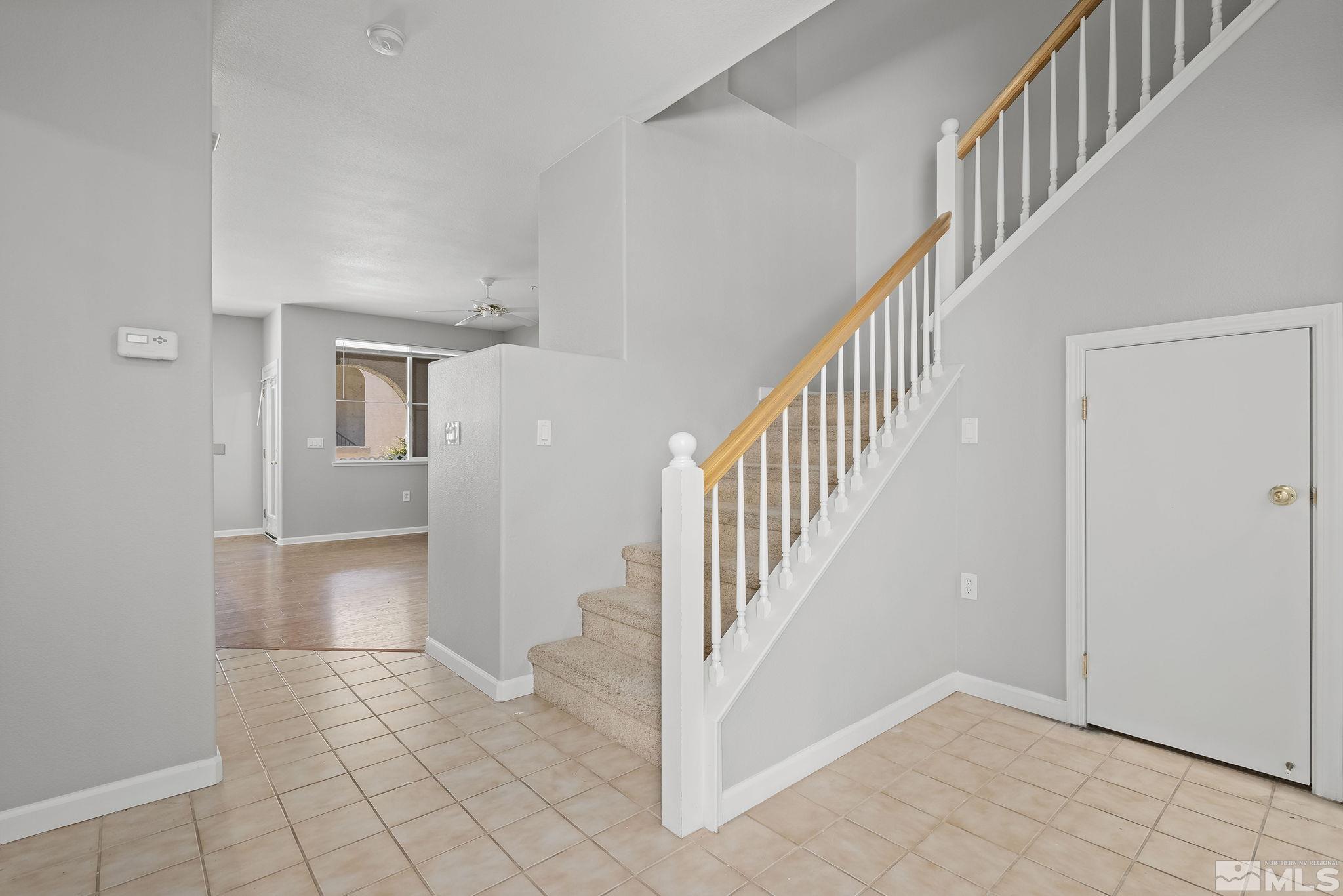 Photo #3: 240008770 Listing 