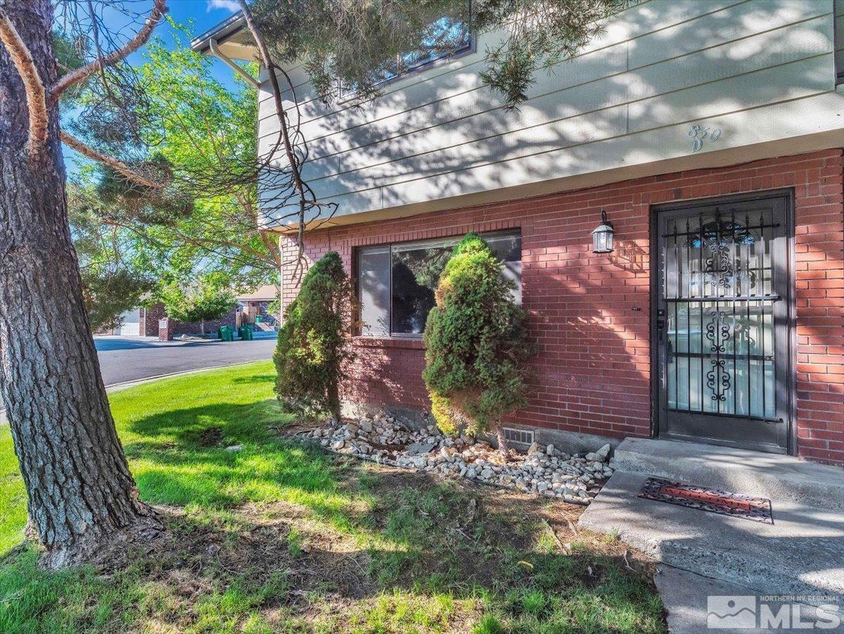 Photo #3: 240008834 Listing 