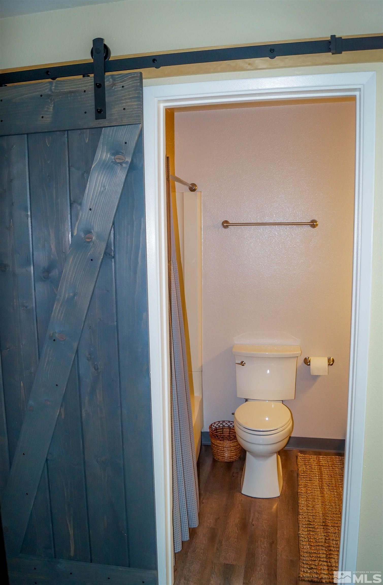 Photo #25: 240008960 Listing: Photo #25