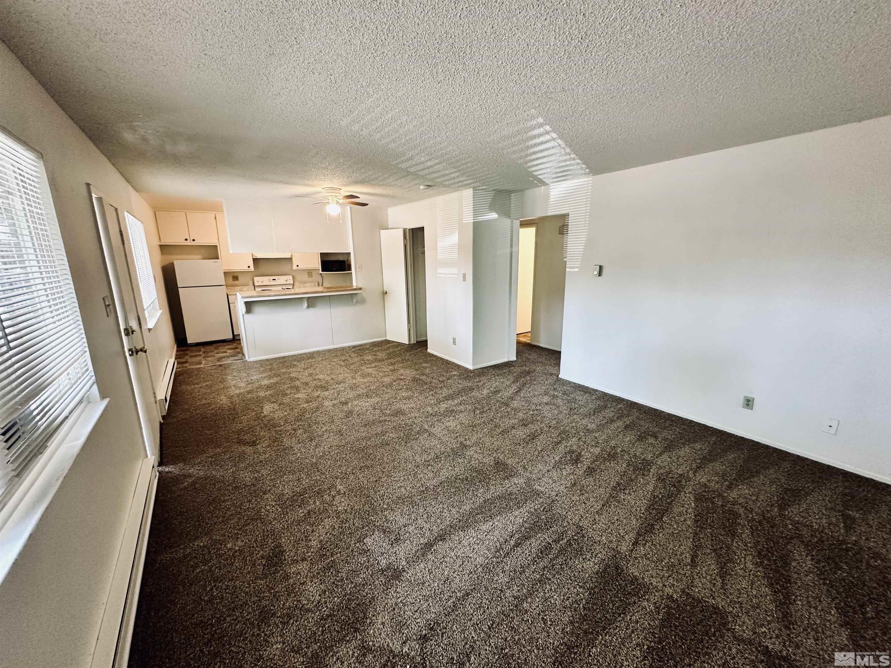 Photo #6: 240009141 Listing 