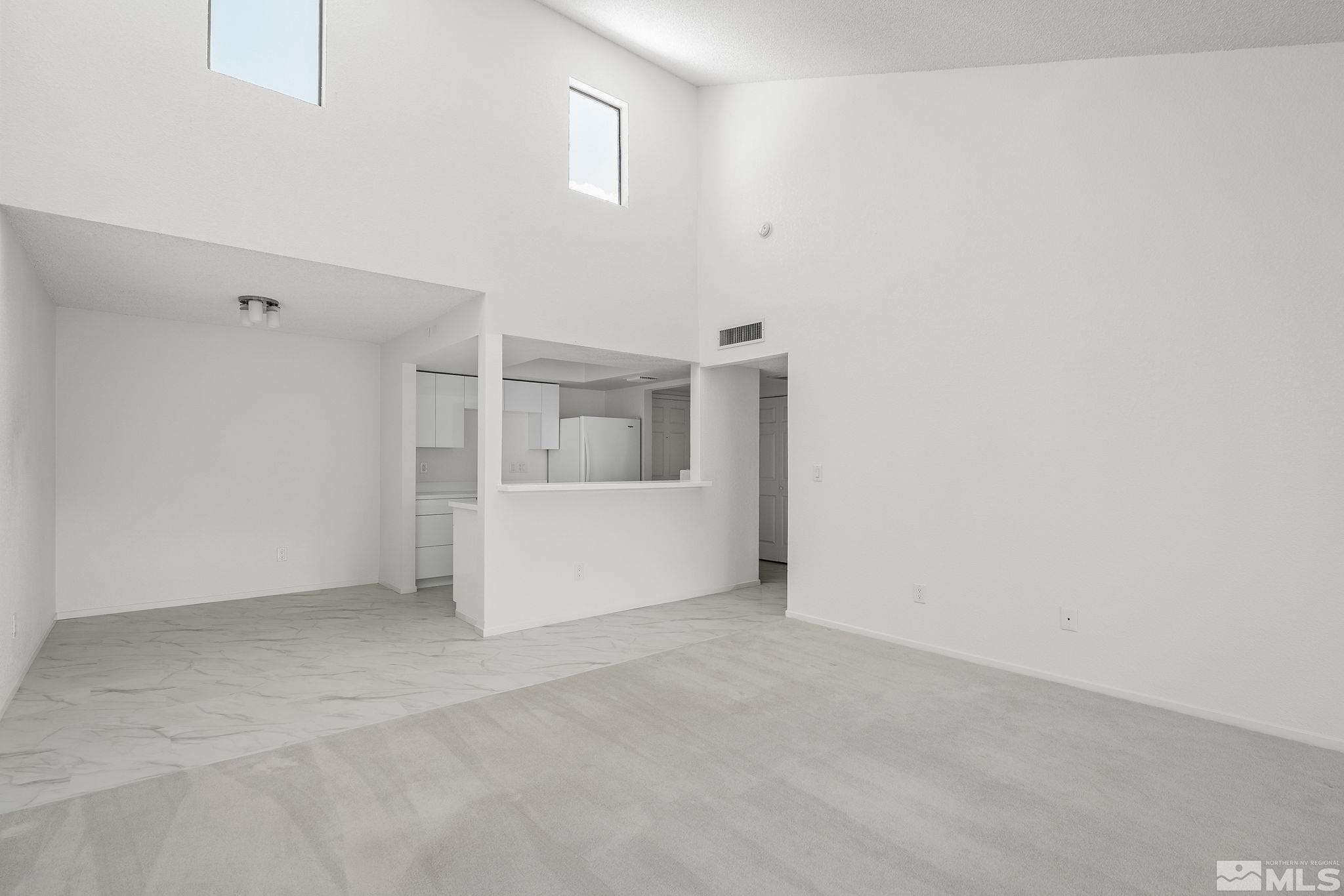 Photo #6: 240009183 Listing 