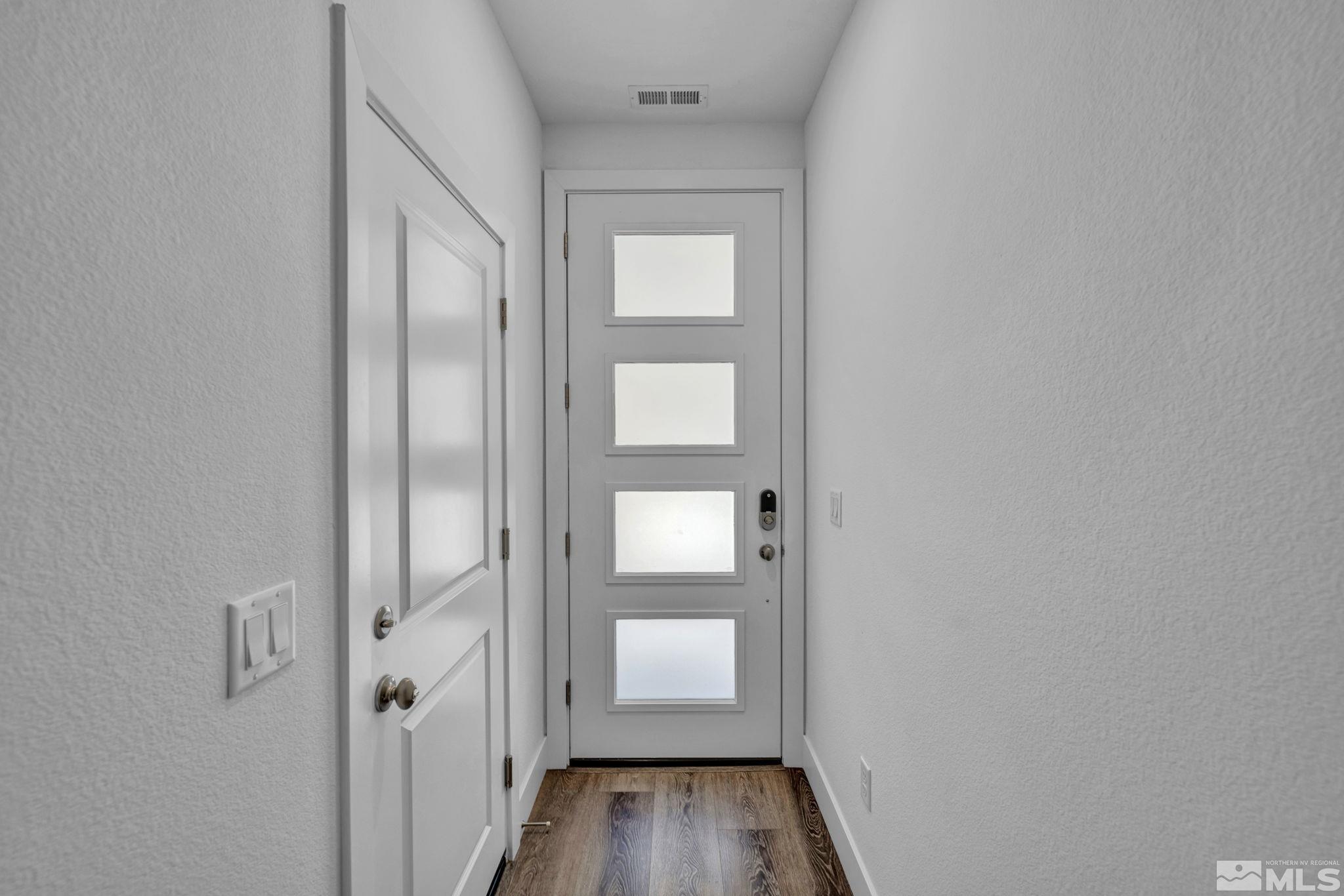 Photo #4: 240009209 Listing 