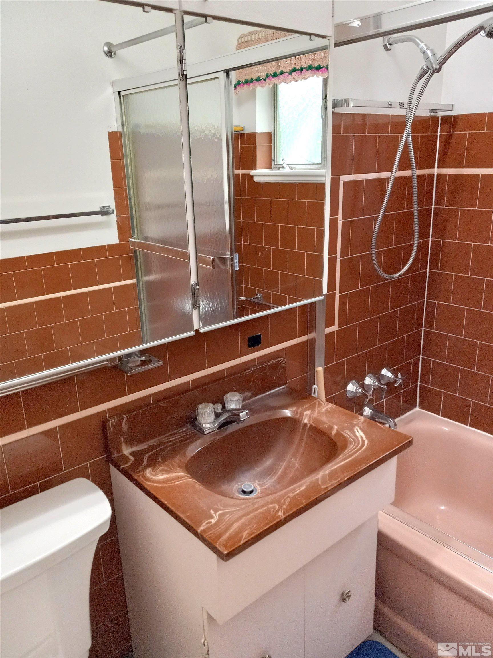 Photo #16: 240009242 Listing: Photo #16