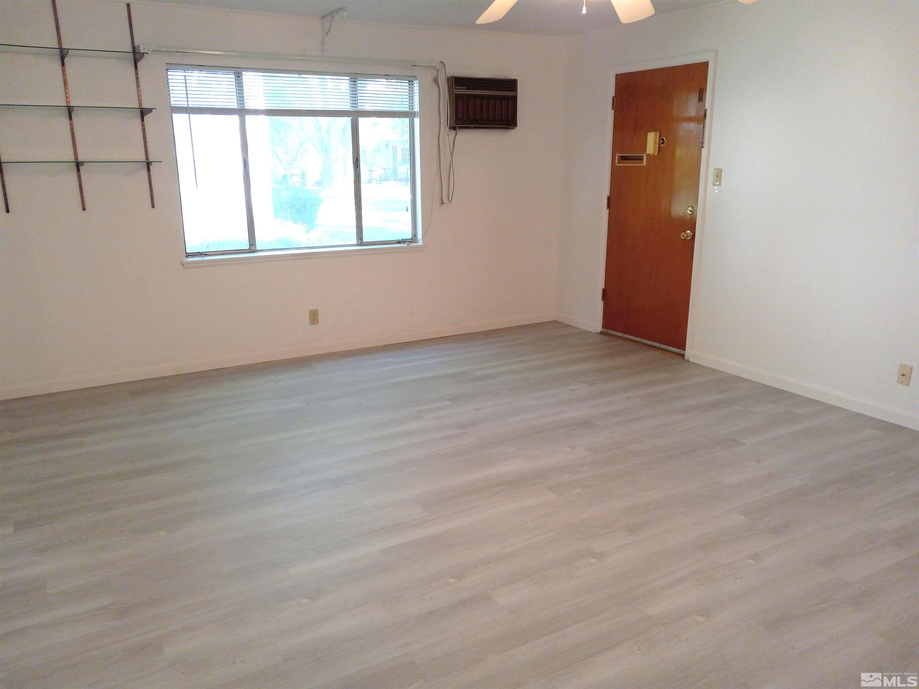 Photo #8: 240009242 Listing: Photo #8