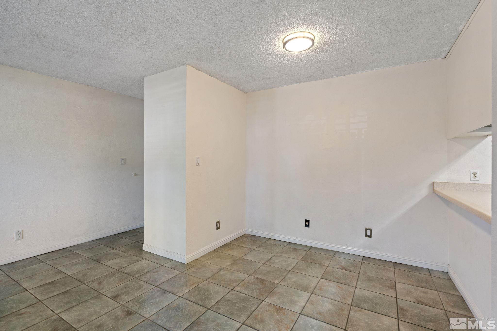 Photo #11: 240009413 Listing: Photo #11