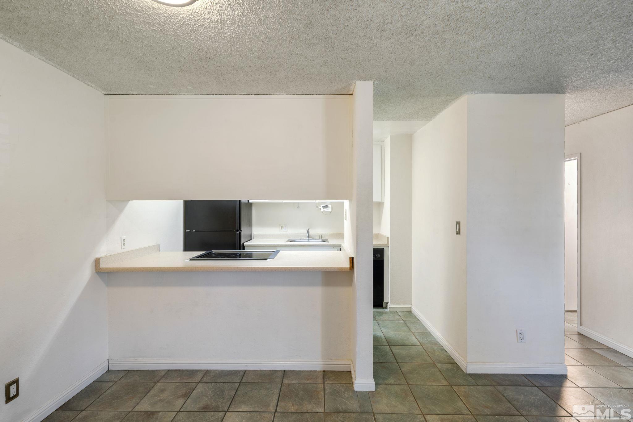 Photo #13: 240009413 Listing: Photo #13