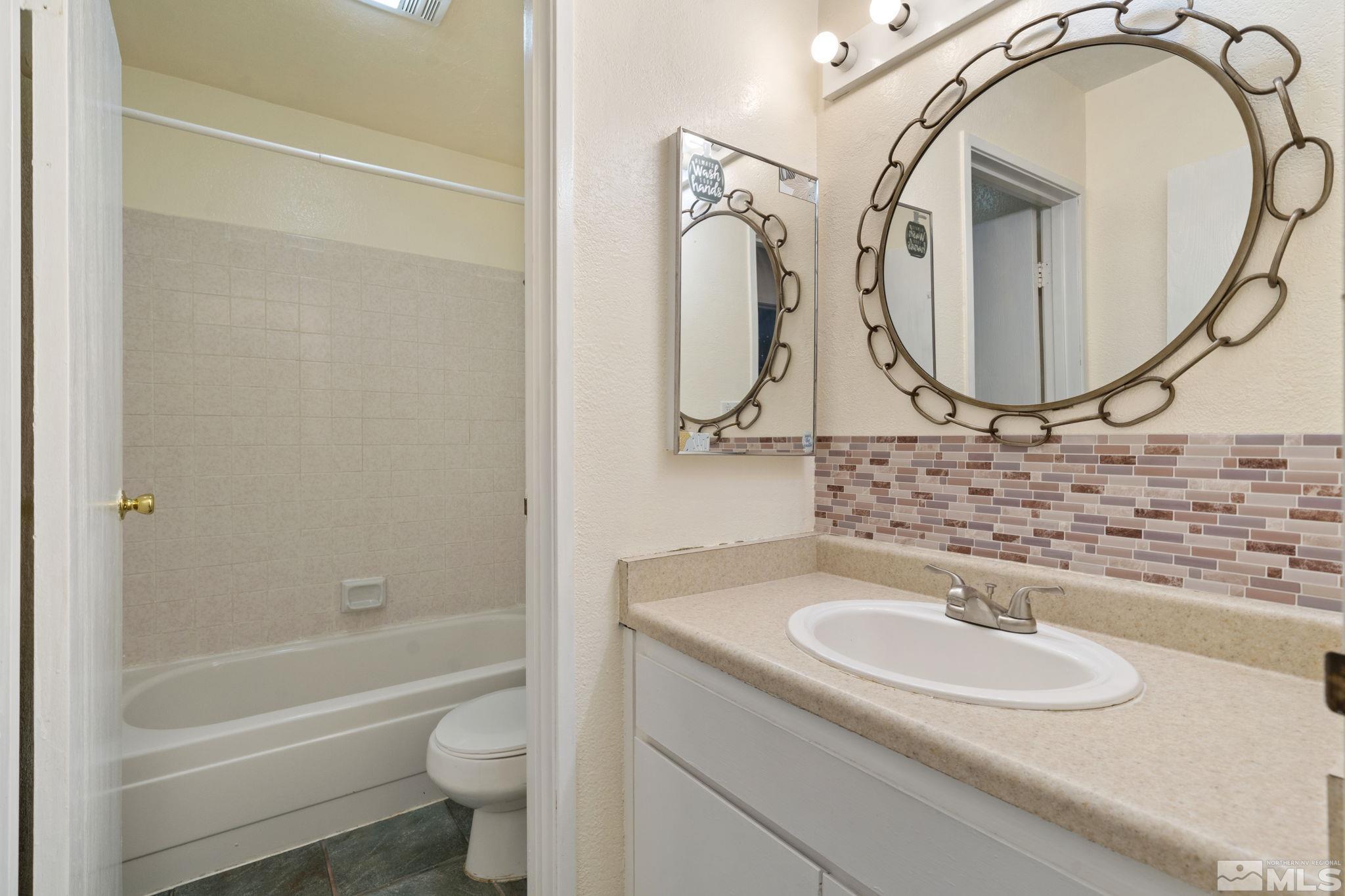 Photo #22: 240009413 Listing: Photo #22