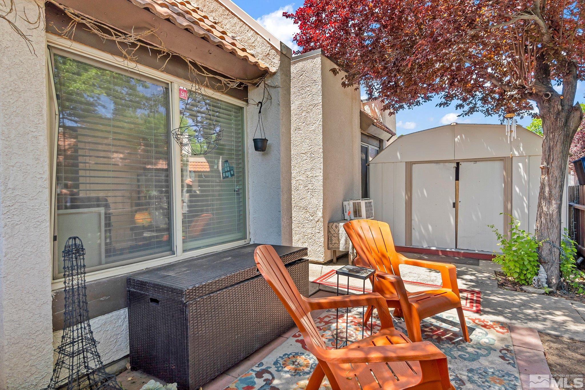 Photo #3: 240009575 Listing 