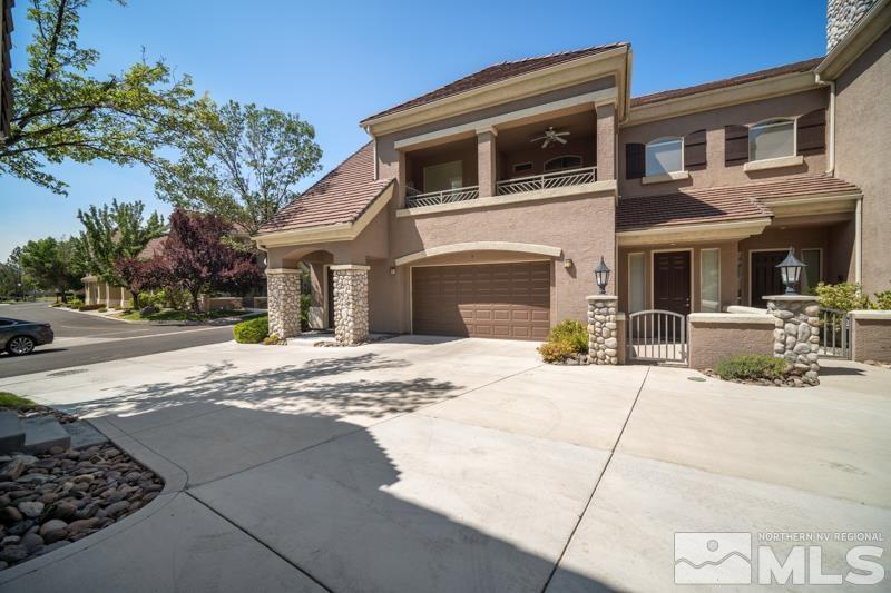 Photo #2: 240009670 Listing 