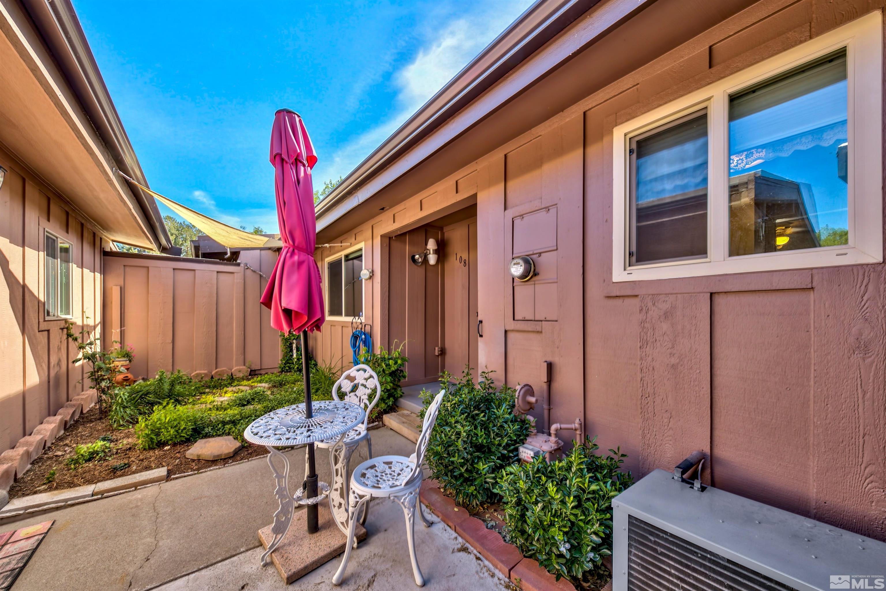 Photo #4: 240009705 Listing 