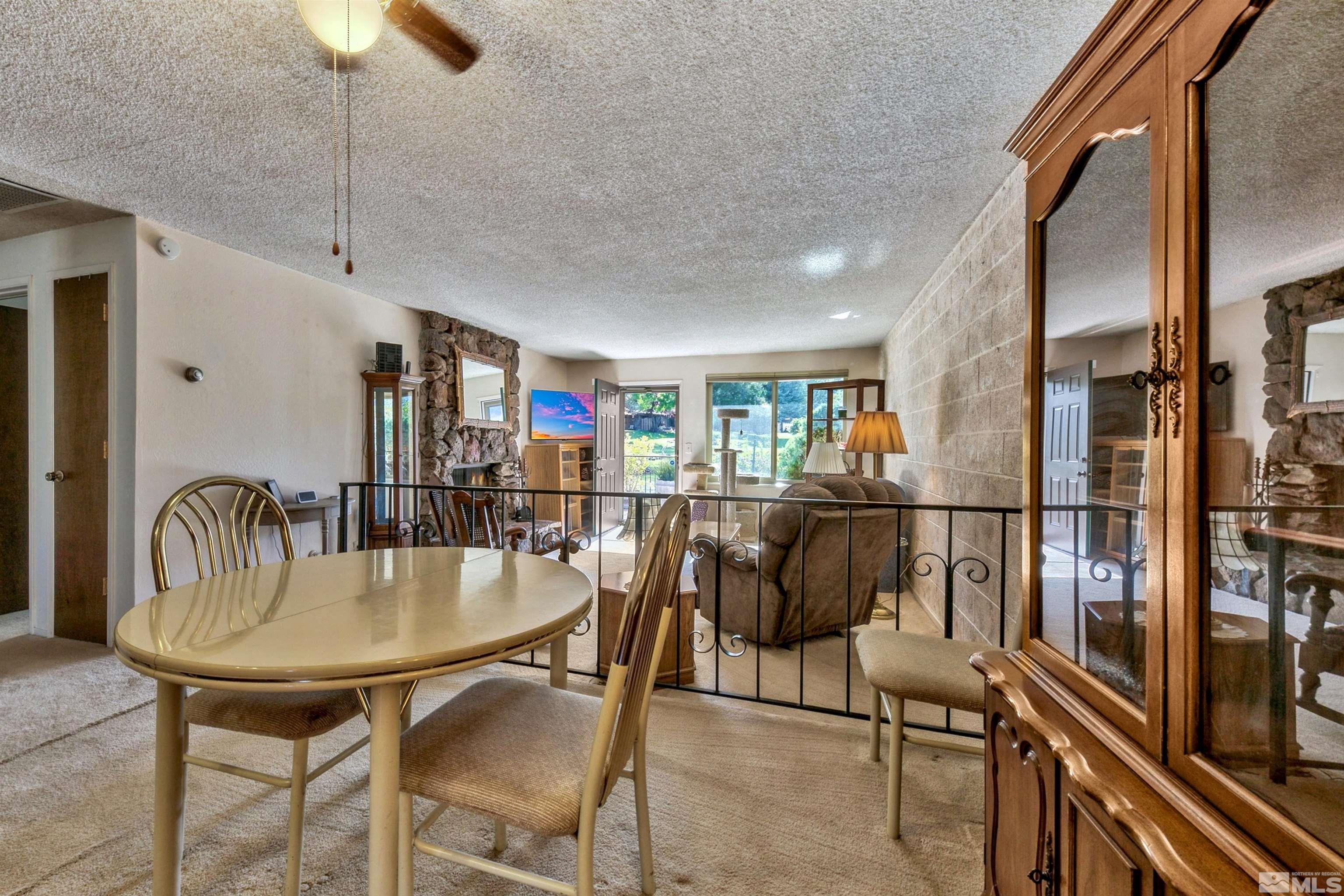 Photo #6: 240009705 Listing 
