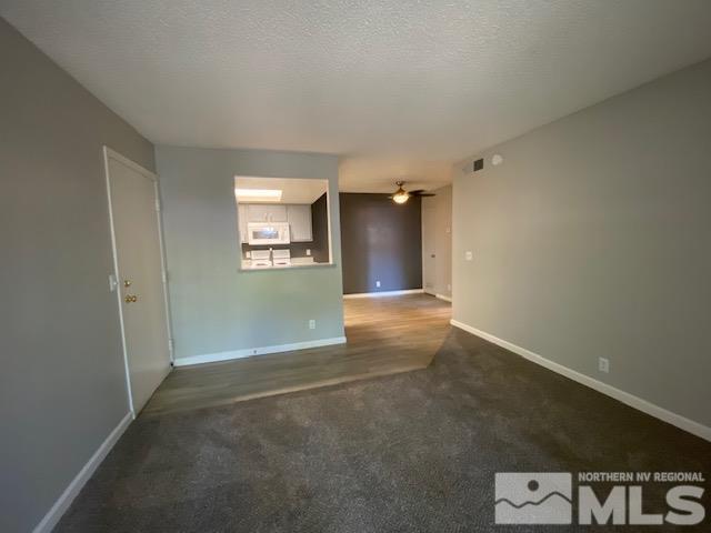 Photo #4: 240009970 Listing 