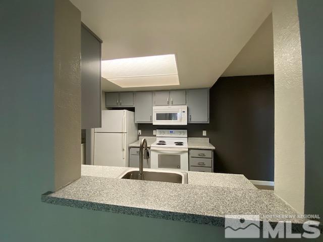 Photo #6: 240009970 Listing 