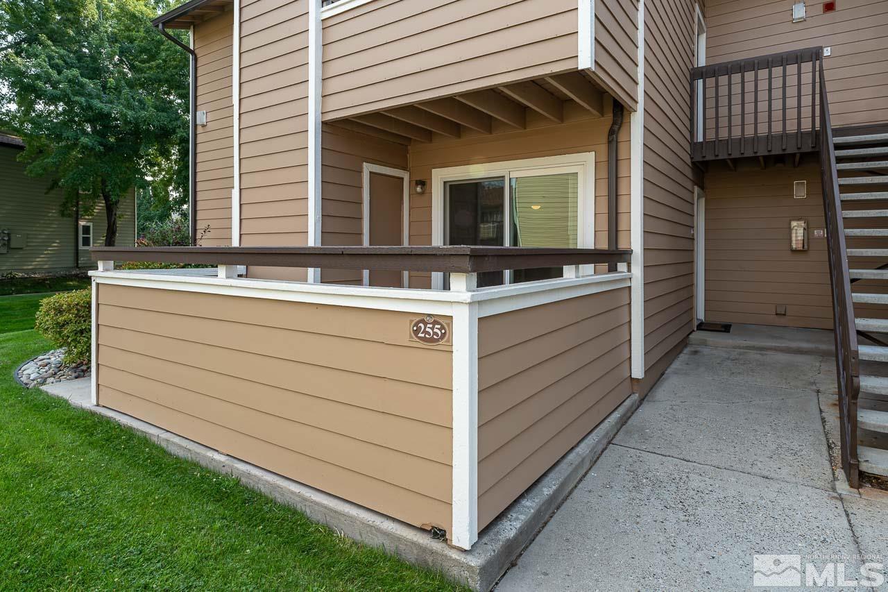 Photo #3: 240010333 Listing 
