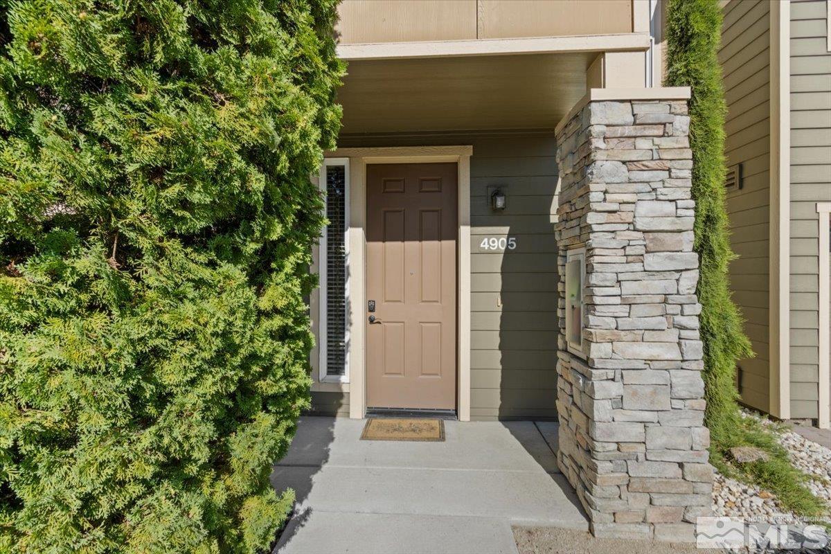 Photo #4: 240010404 Listing 