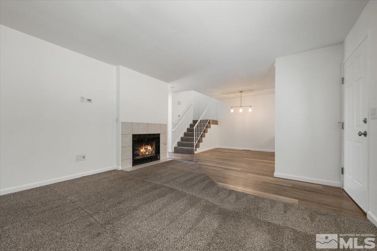 Photo #3: 240010471 Listing 