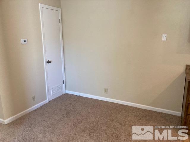 Photo #5: 240010563 Listing 