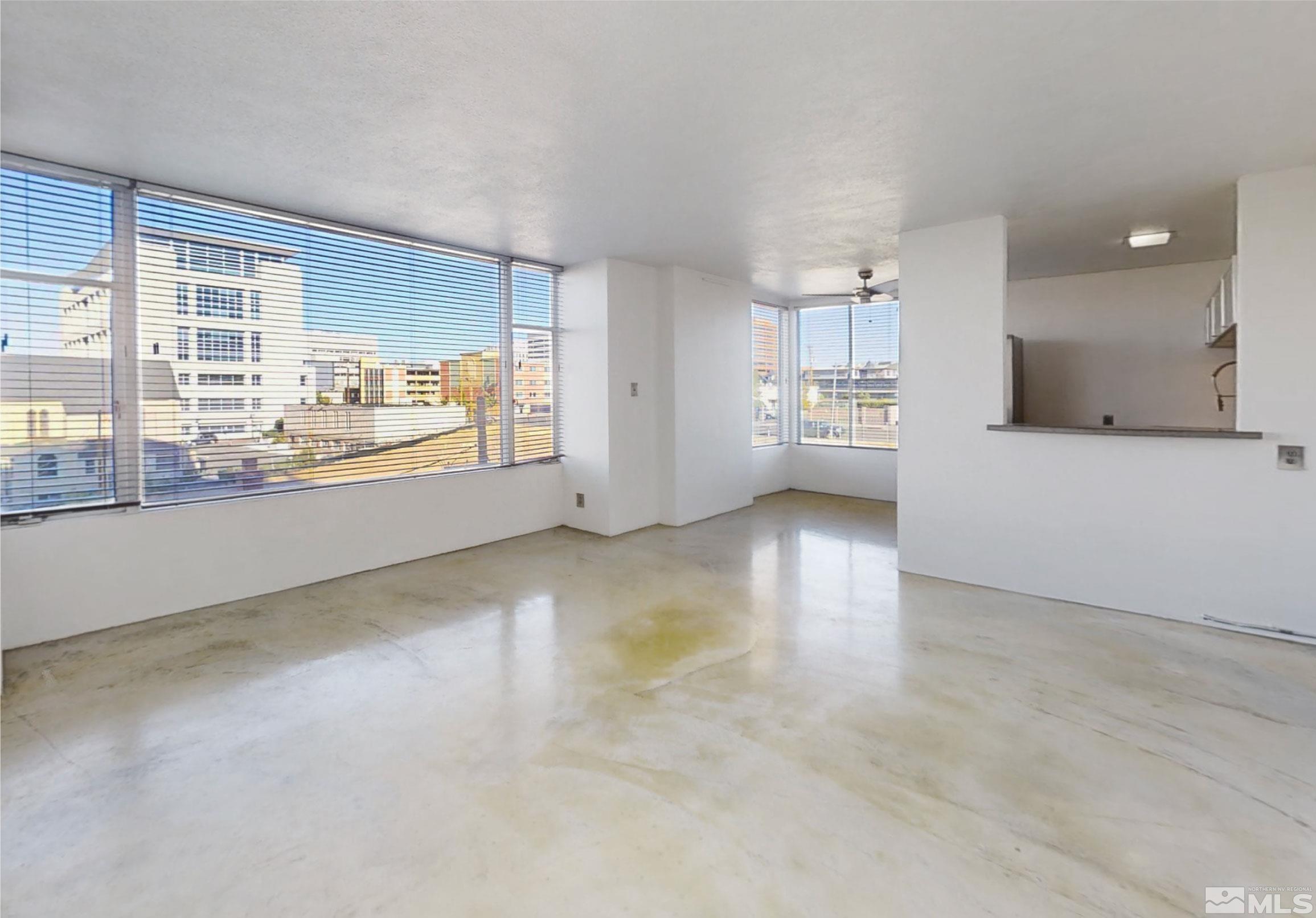 Photo #5: 240010699 Listing 