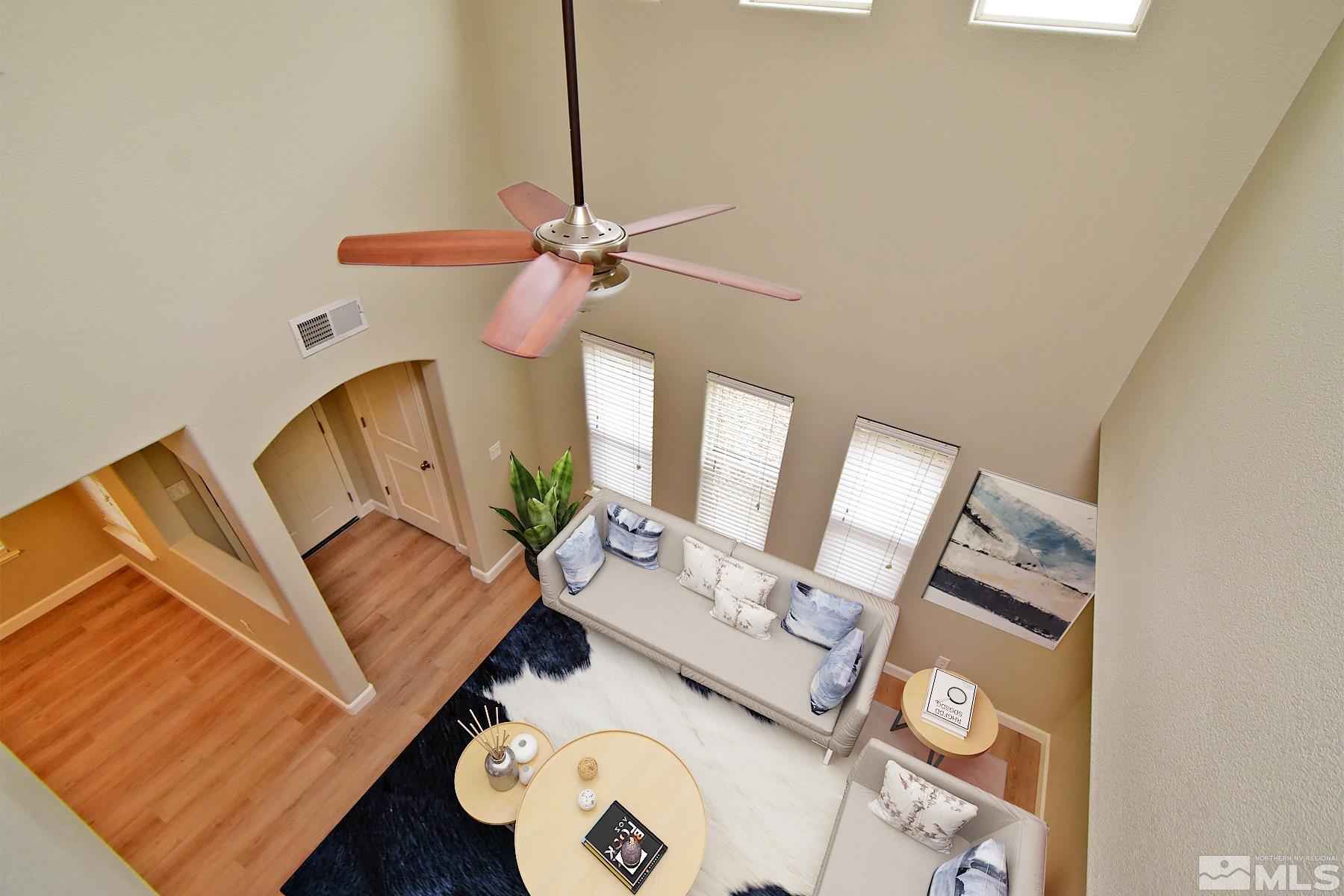 Photo #4: 240010705 Listing 