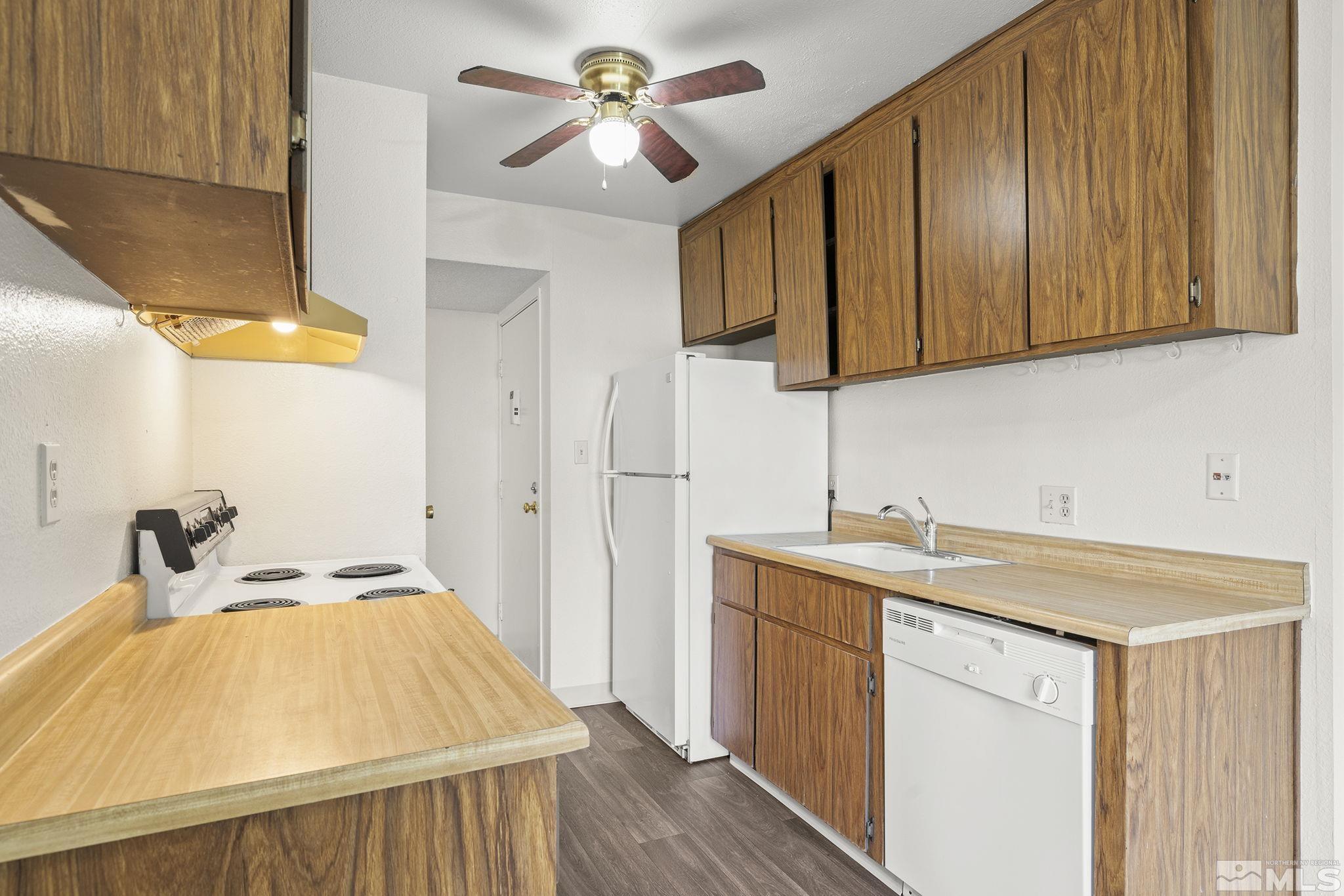 Photo #6: 240010725 Listing 