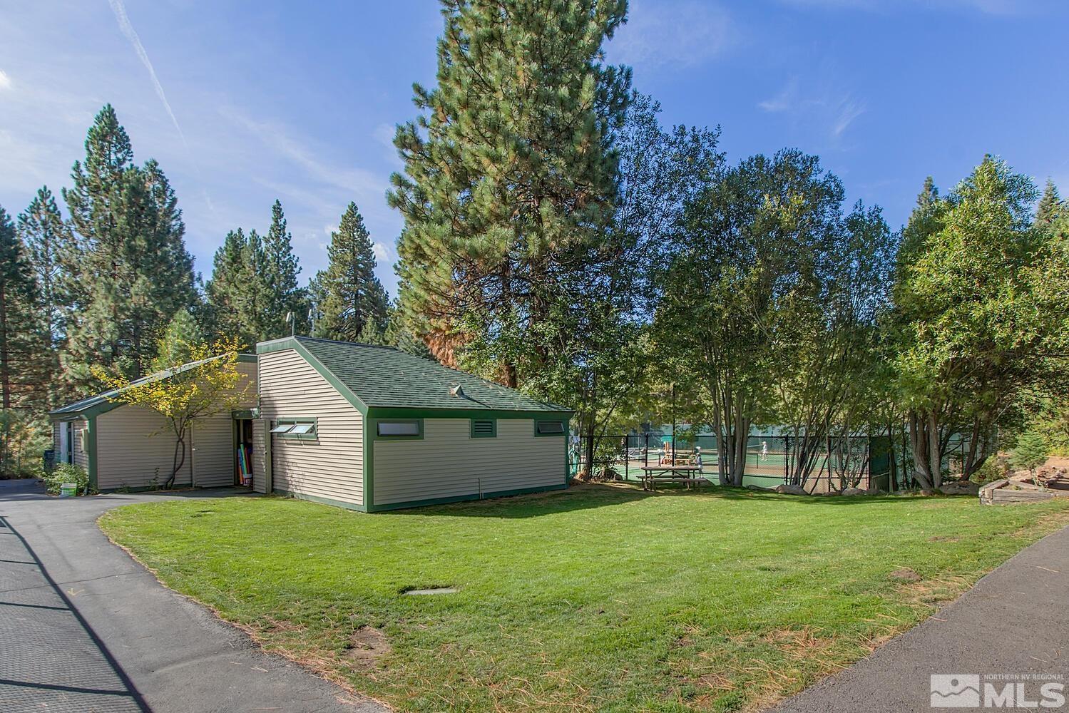 Photo #20: 240010849 Listing: Photo #20
