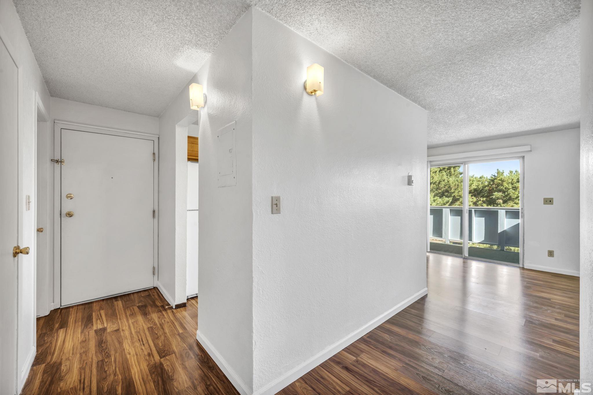 Photo #14: 240010904 Listing: Photo #14