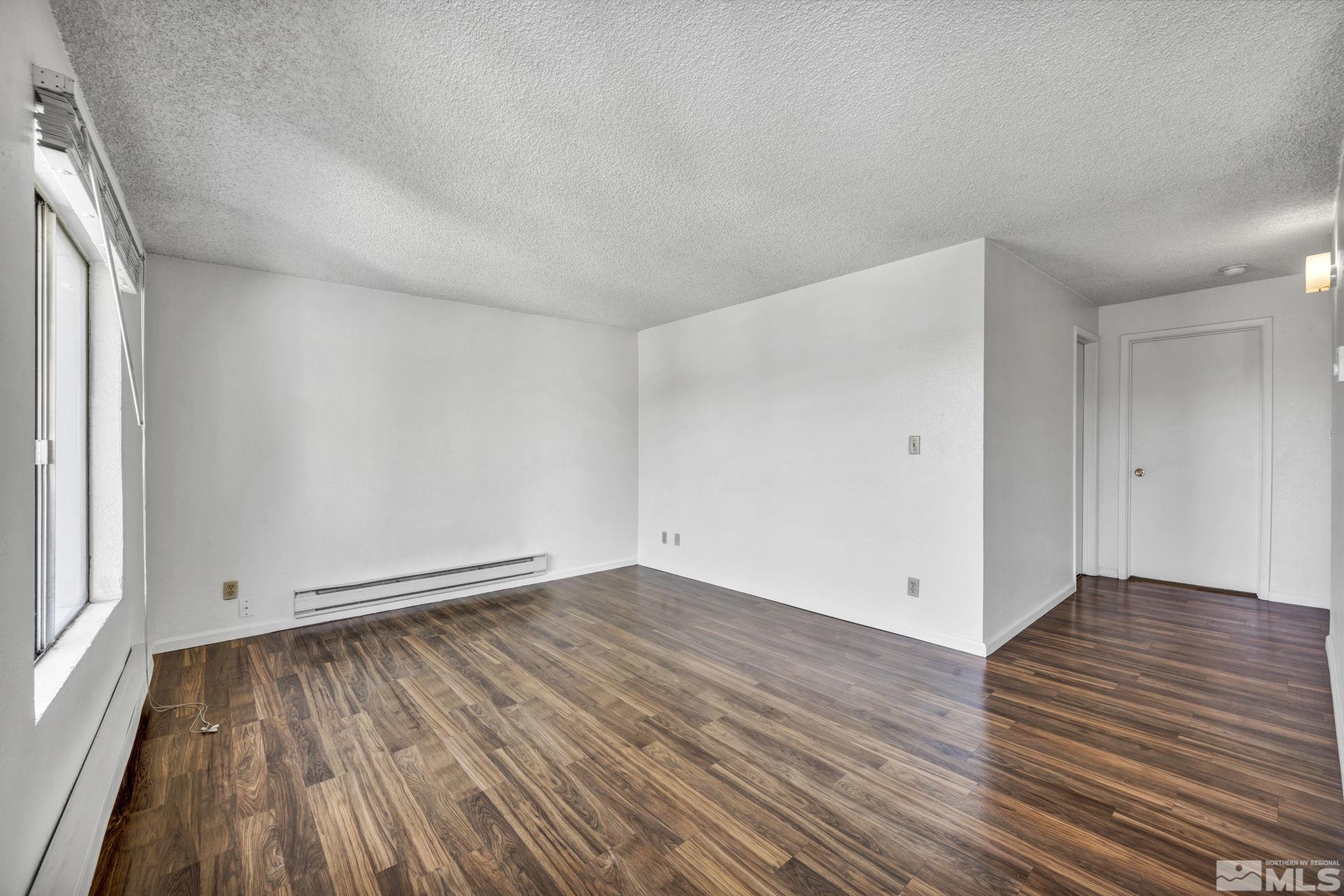 Photo #29: 240010904 Listing: Photo #29