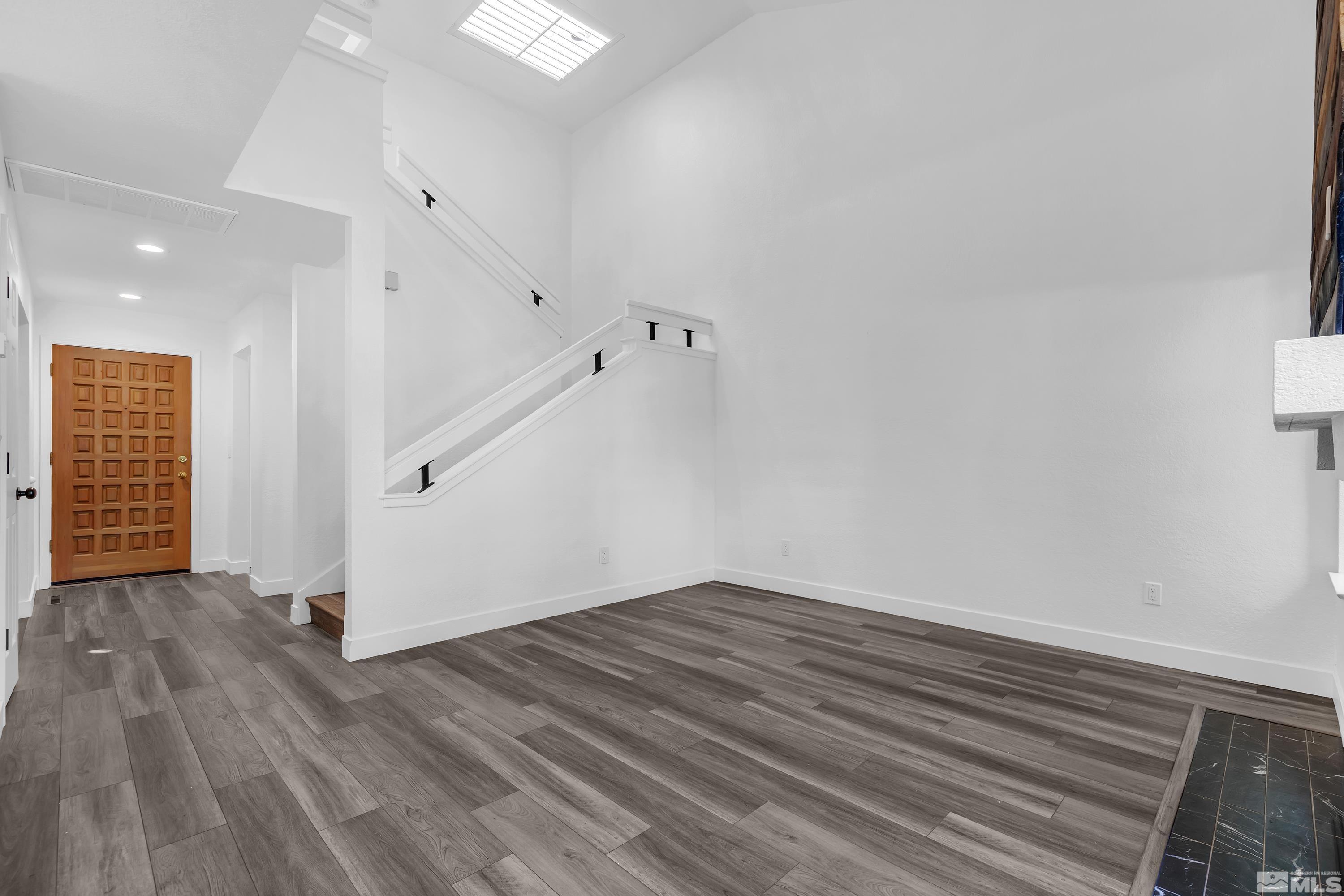 Photo #4: 240011131 Listing 