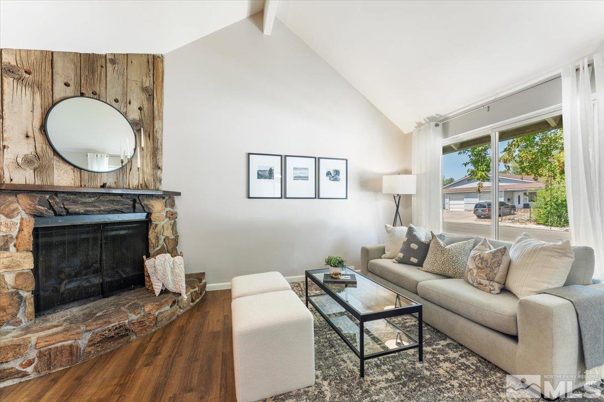 Photo #4: 240011135 Listing 