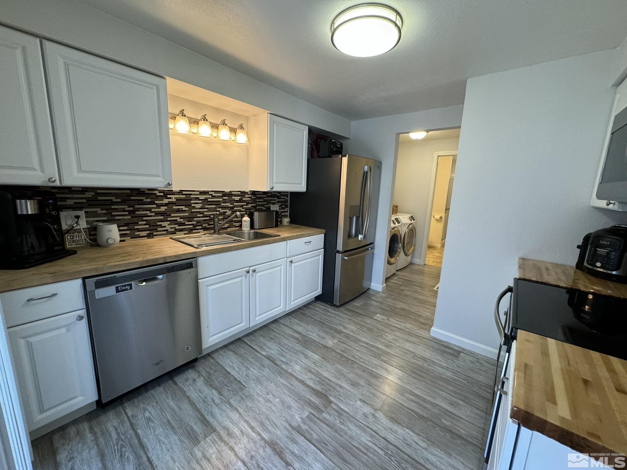 Photo #4: 240011238 Listing 