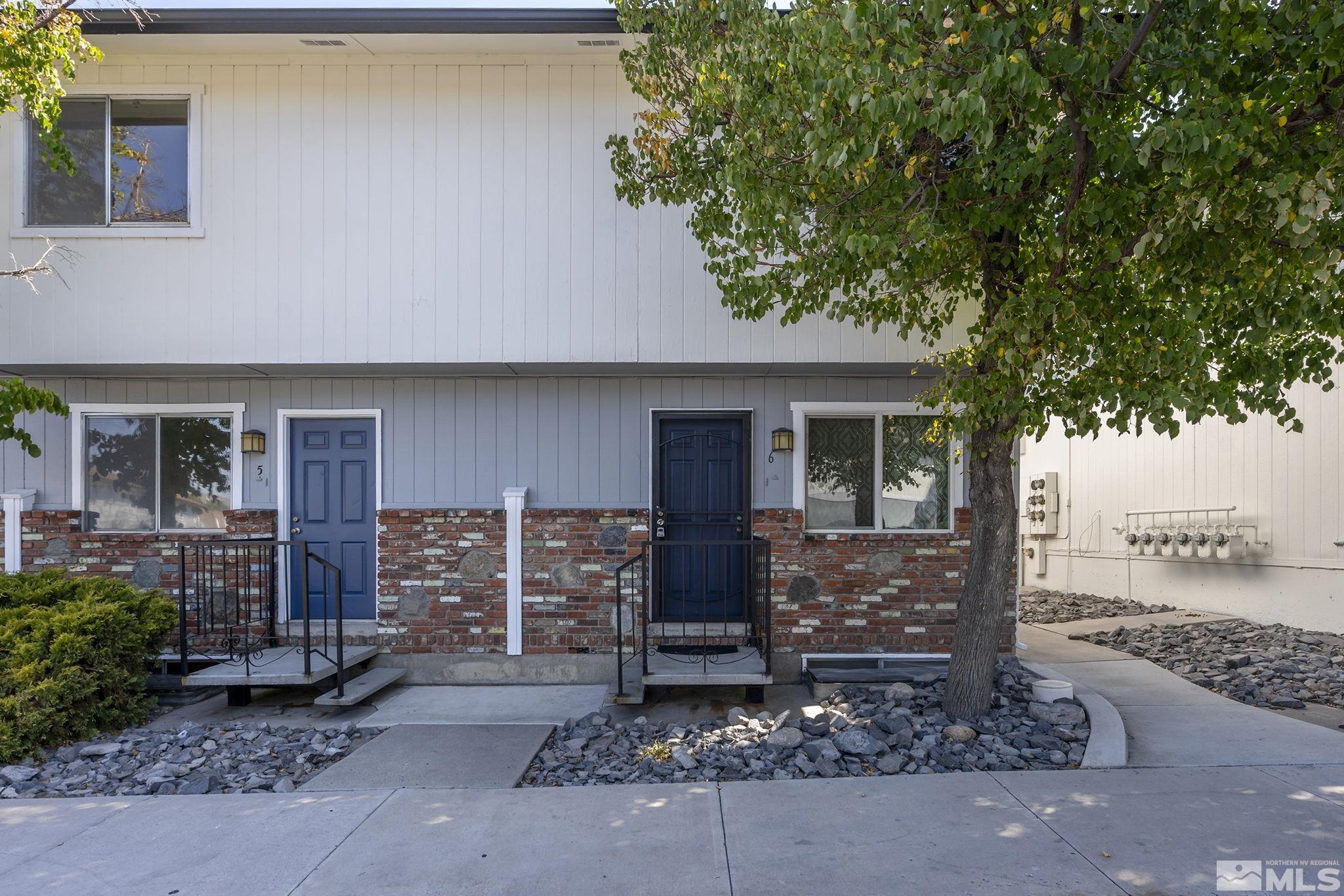 Photo #2: 240011259 Listing 