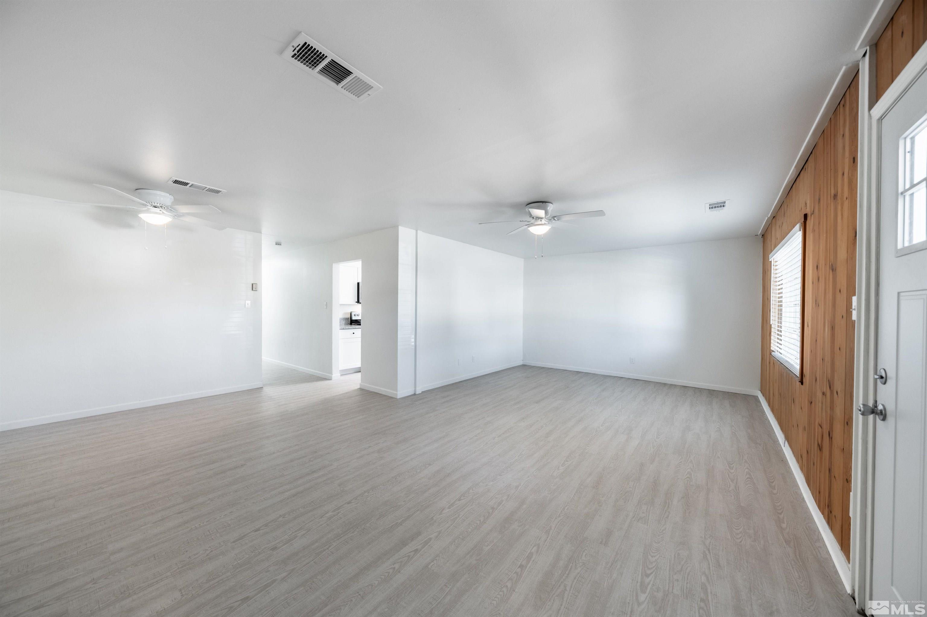 Photo #6: 240011331 Listing 