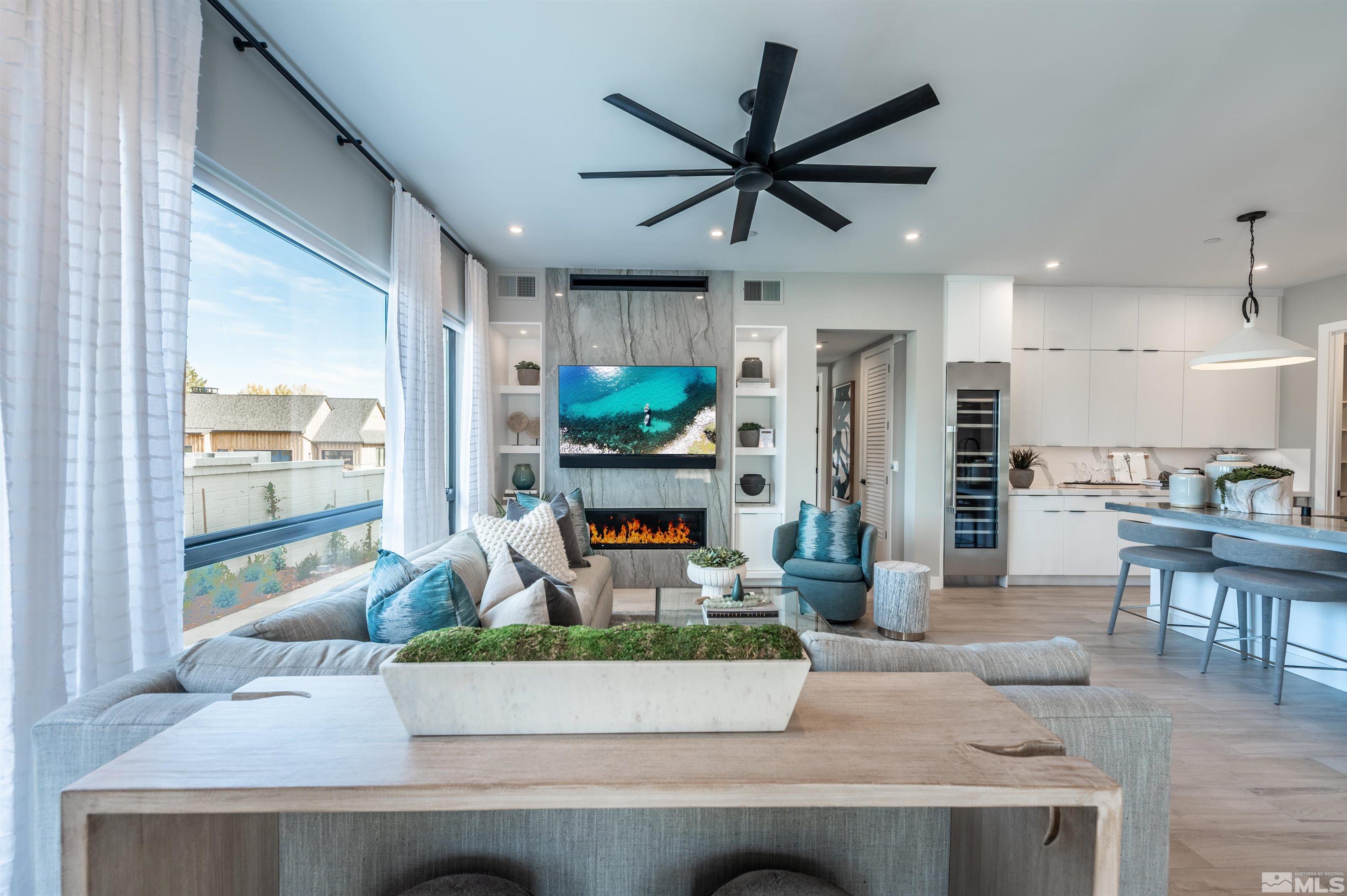Photo #3: 240011621 Listing 
