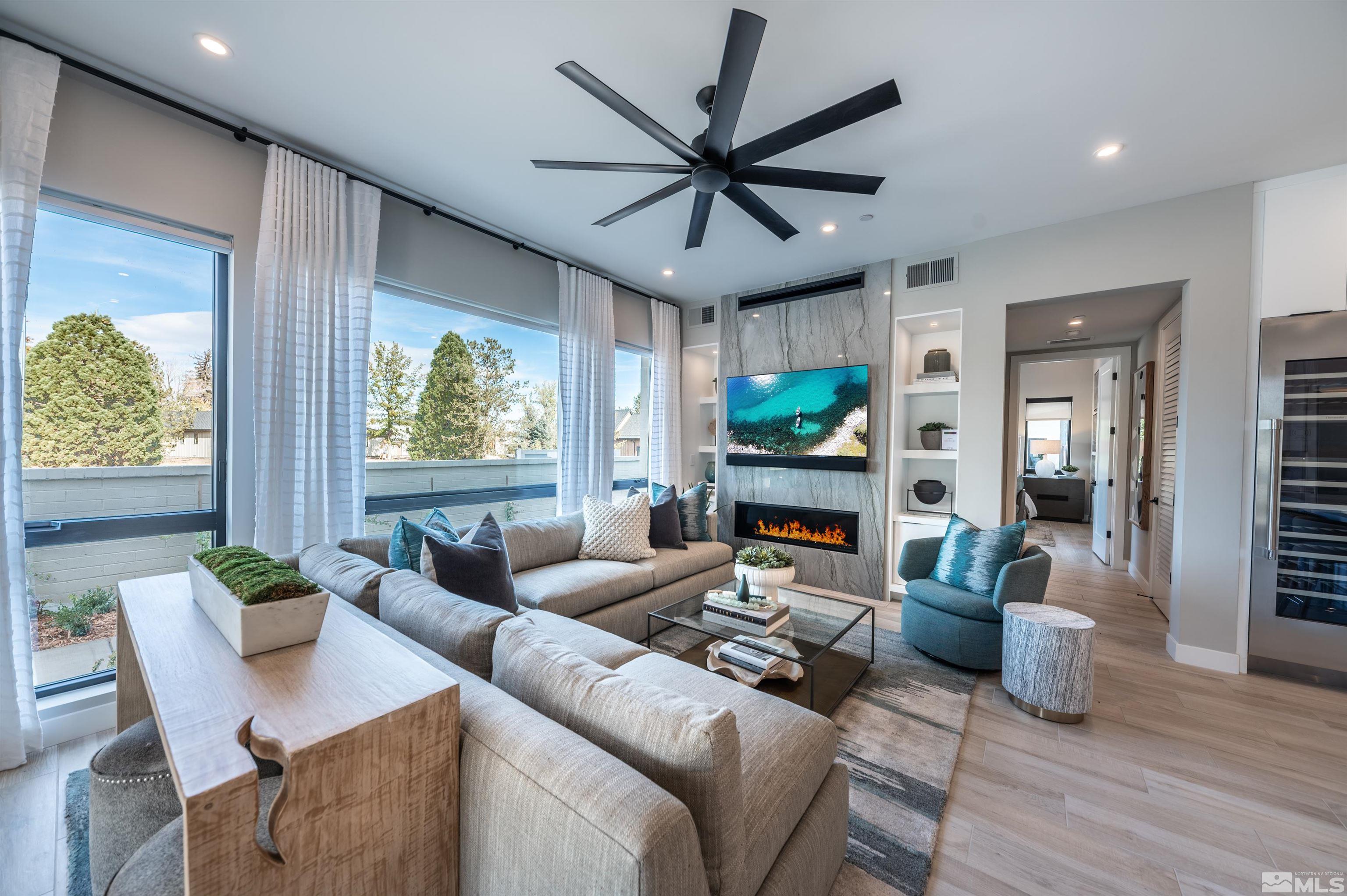 Photo #4: 240011621 Listing 