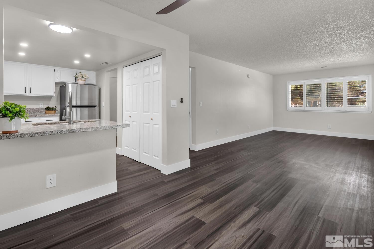 Photo #5: 240011810 Listing 
